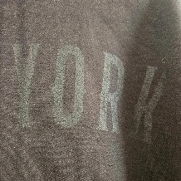 Port & Co New York Distressed-look Black Hoodie - Size XL - NWOT - Picture 5 of 11